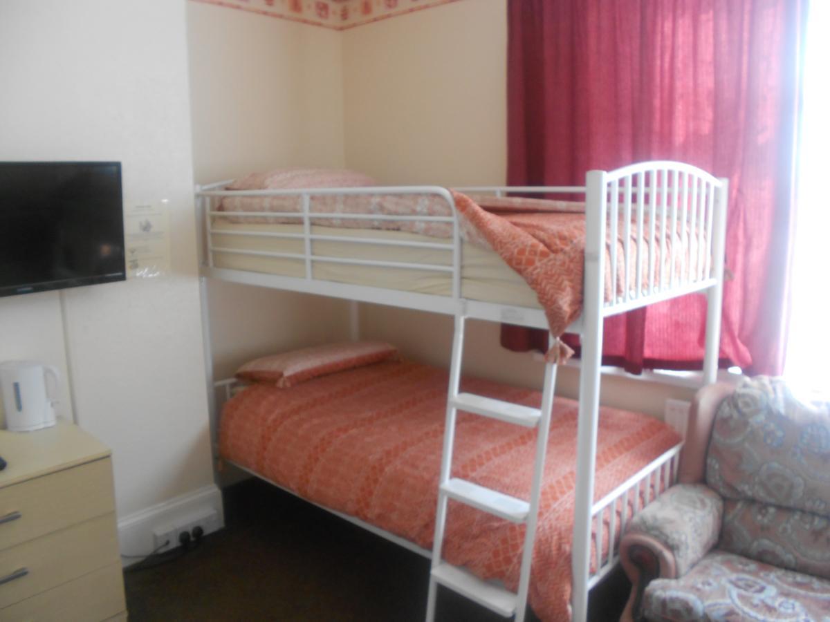 St Annes Bed & Breakfast Горад Грэйт Ярмут Екстериор снимка