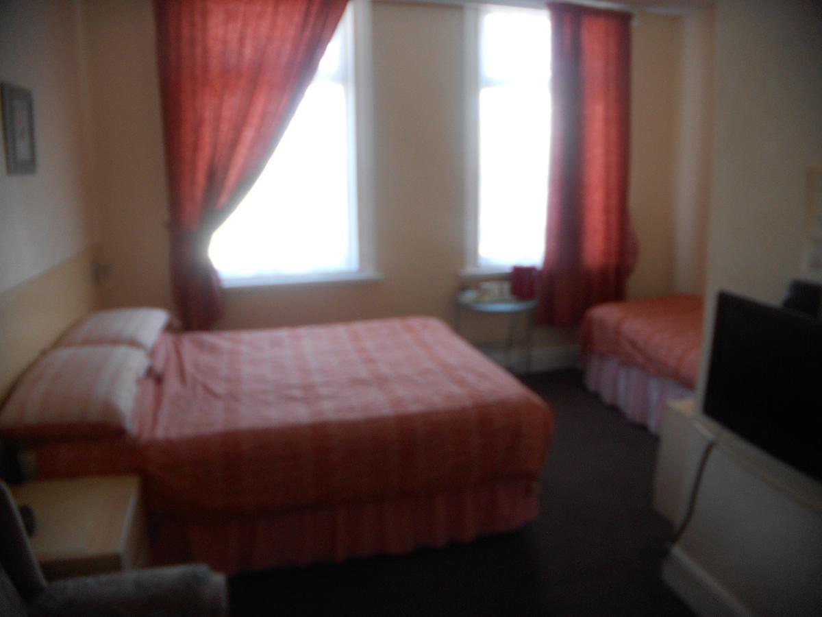 St Annes Bed & Breakfast Горад Грэйт Ярмут Екстериор снимка