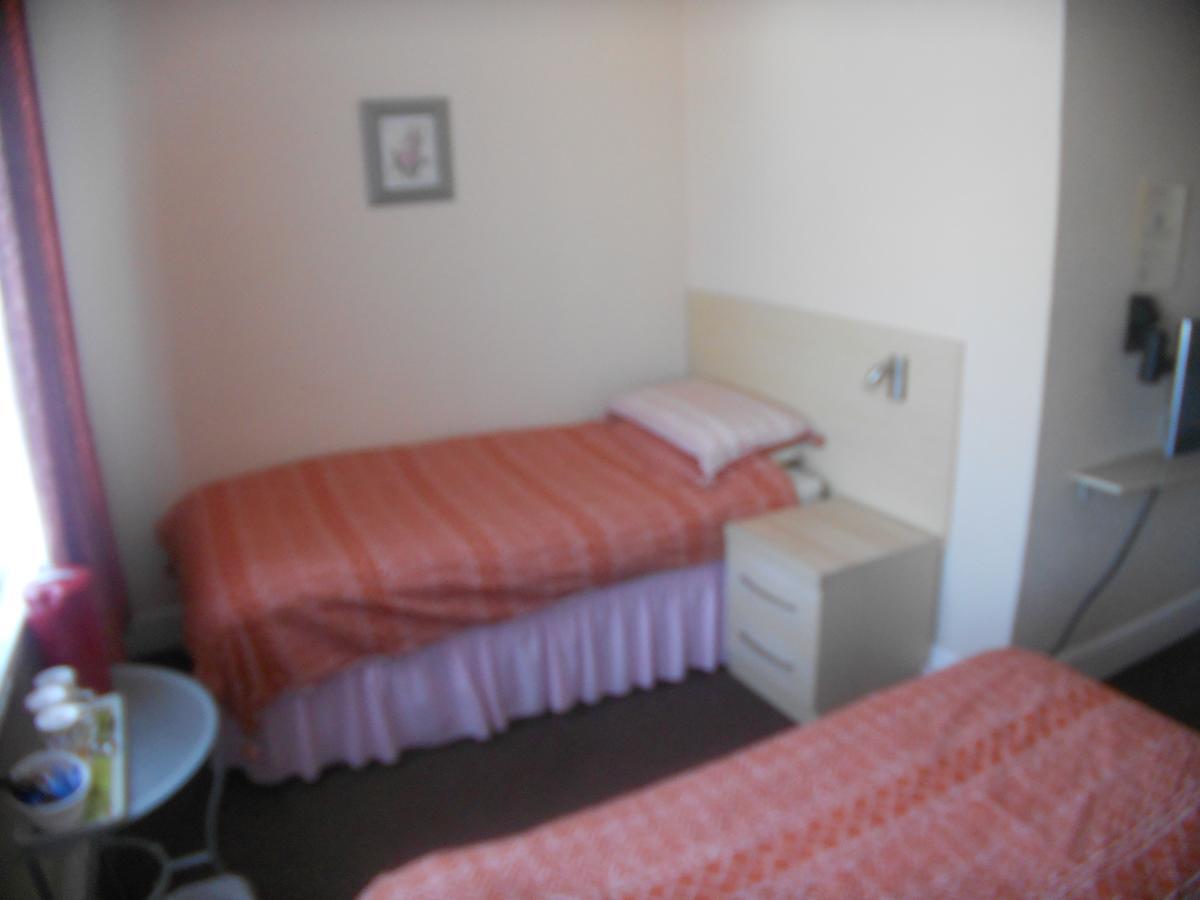 St Annes Bed & Breakfast Горад Грэйт Ярмут Екстериор снимка