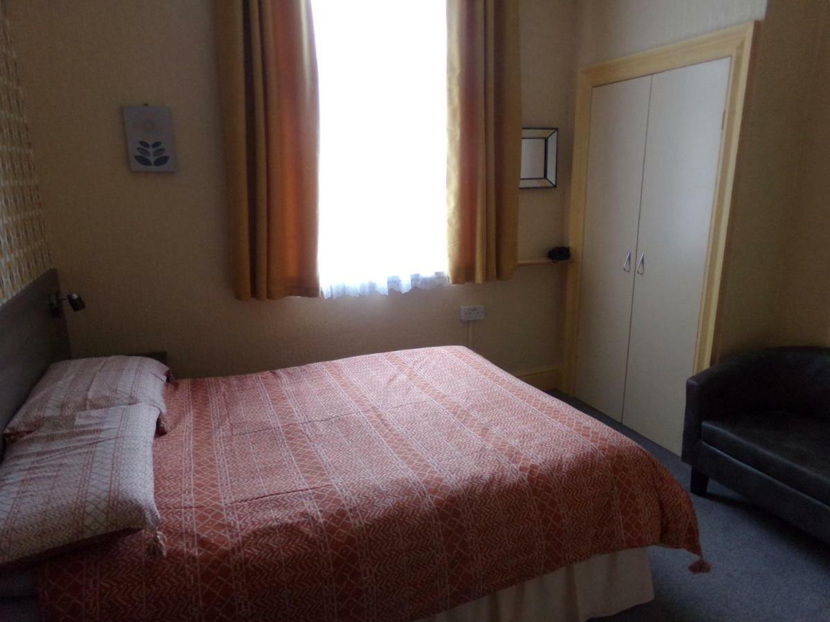 St Annes Bed & Breakfast Горад Грэйт Ярмут Екстериор снимка