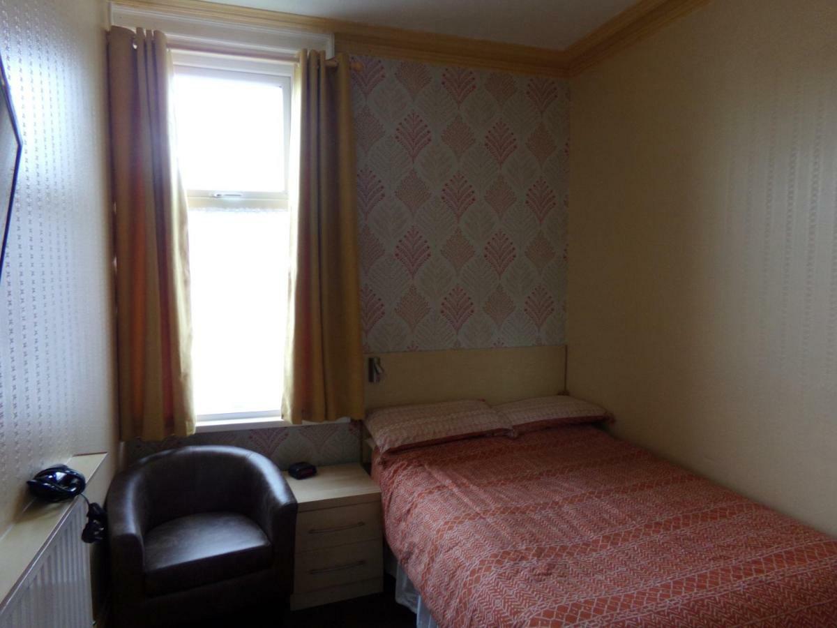 St Annes Bed & Breakfast Горад Грэйт Ярмут Екстериор снимка