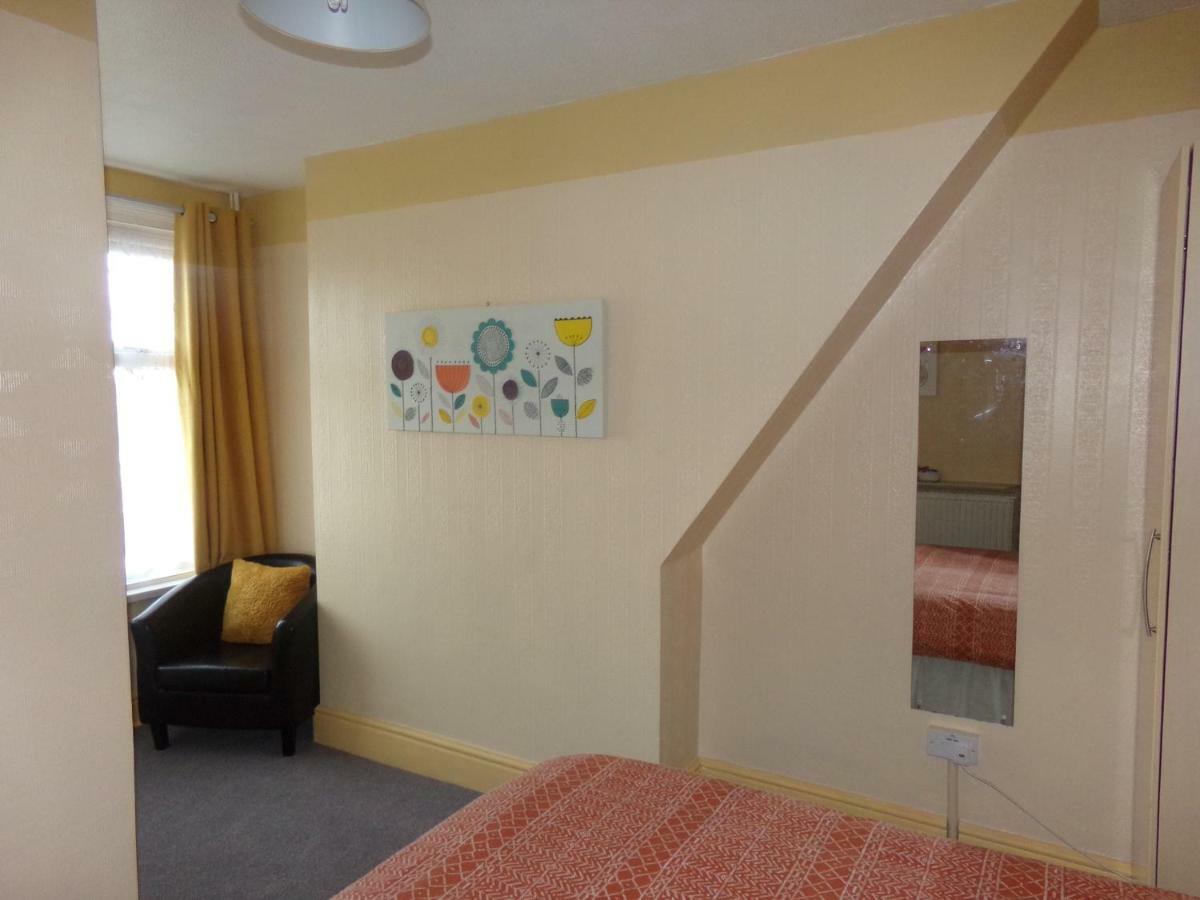 St Annes Bed & Breakfast Горад Грэйт Ярмут Екстериор снимка