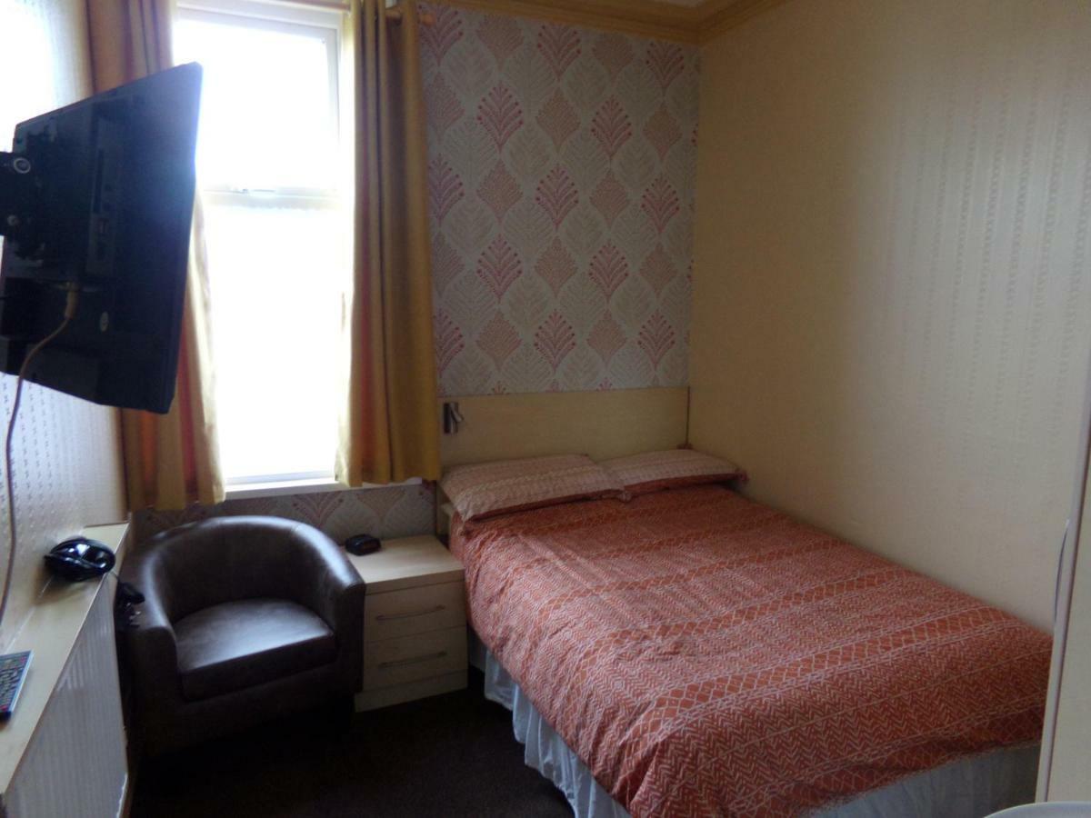 St Annes Bed & Breakfast Горад Грэйт Ярмут Екстериор снимка