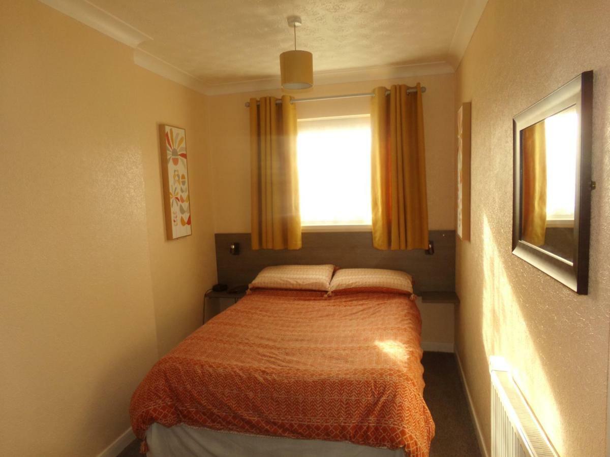 St Annes Bed & Breakfast Горад Грэйт Ярмут Екстериор снимка