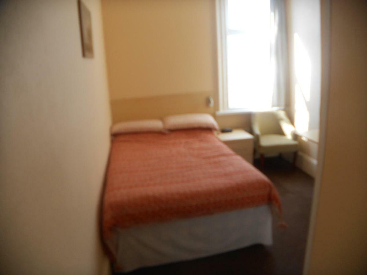 St Annes Bed & Breakfast Горад Грэйт Ярмут Екстериор снимка